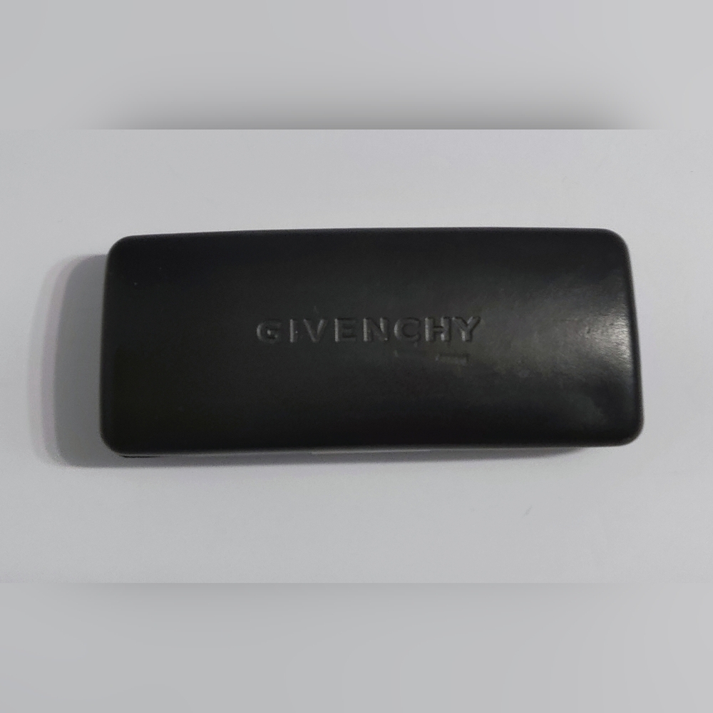 Givenchy Black Eyeglasses Case. Pre-owned.